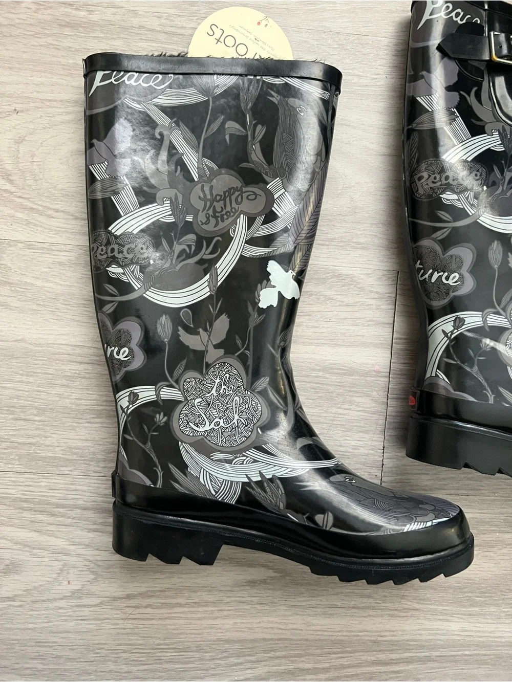 Sakroots Black Floral Rain Boots Size 6 Waterproof Rubber Buckle Mid-Calf